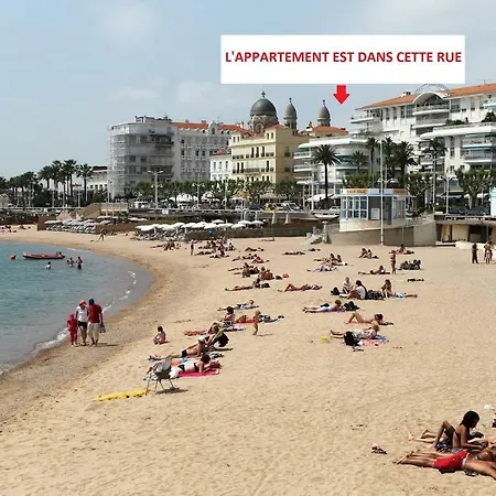 F3 Plein Centre Plage A 50 M Saint-Raphael  Exterior photo