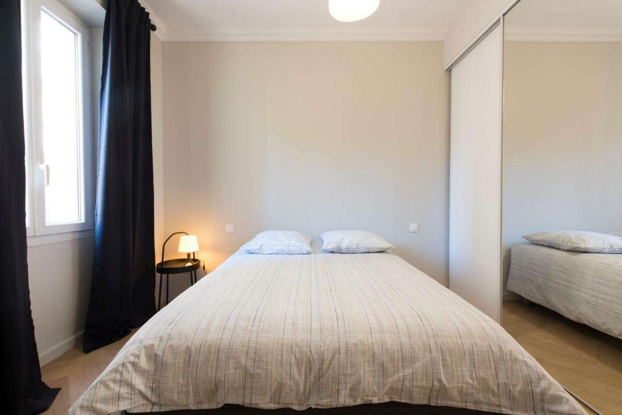 F3 Plein Centre A 50 M Saint-Raphael (Var)