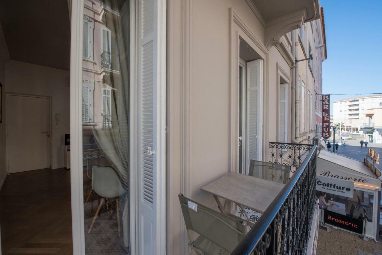 F3 Plein Centre A 50 M Apartment Saint-Raphael (Var)